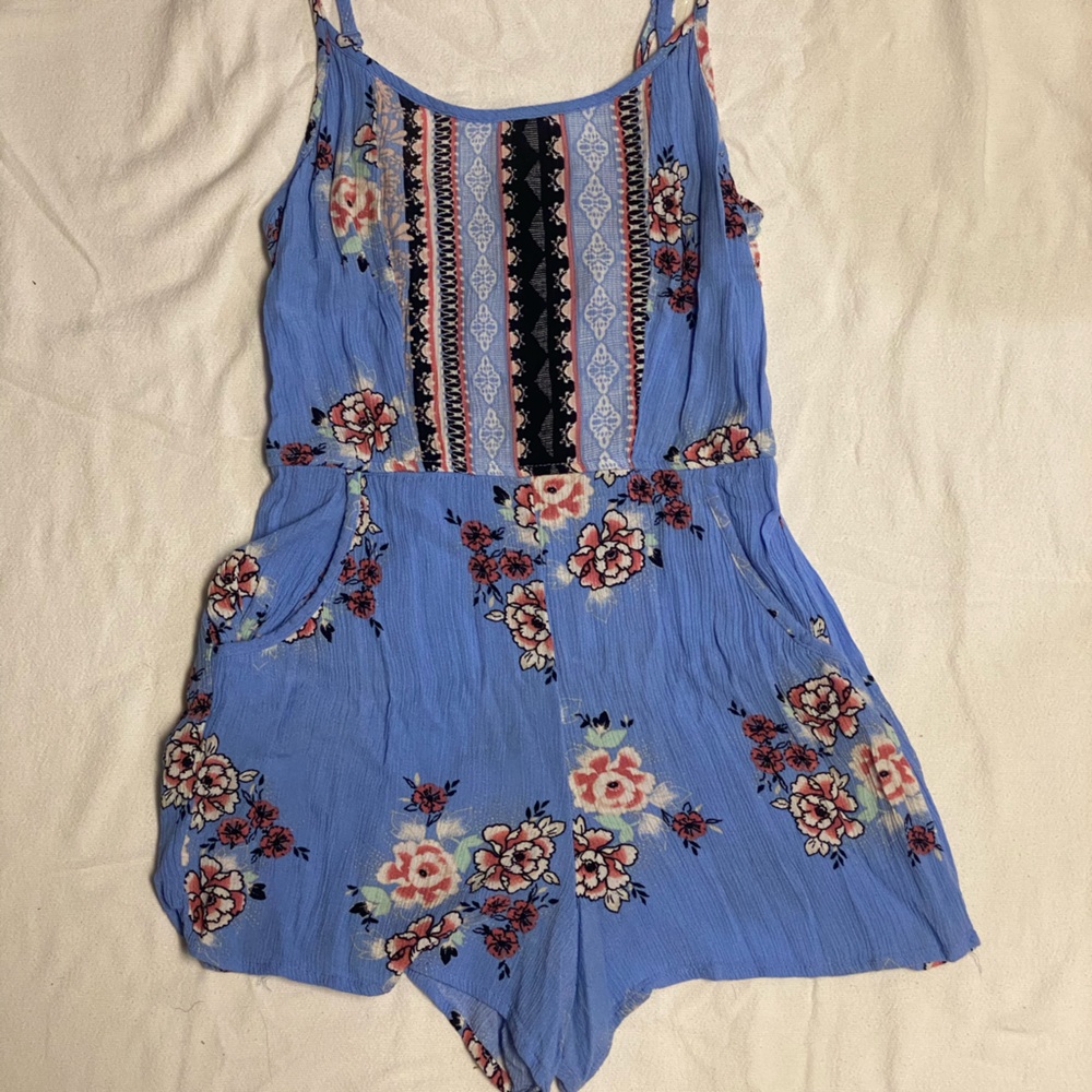 Romper - Picture 5 of 6
